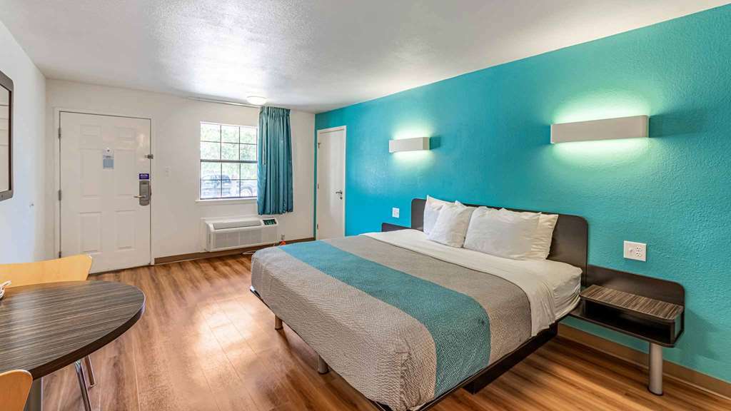 6-georgetown, Tx Hotel